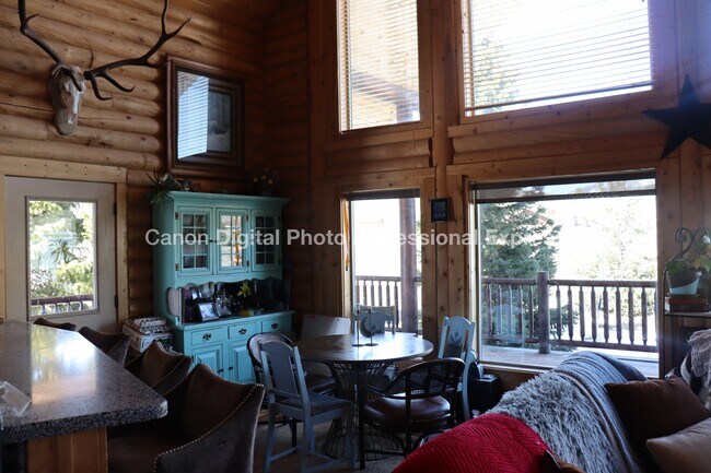 Foto del edificio - 5 Gypsum Creek Rd