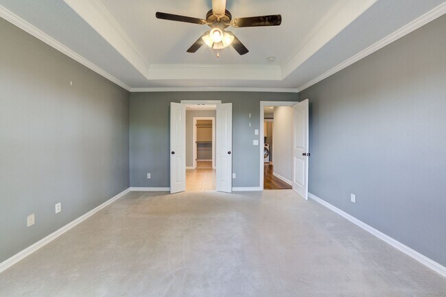 Foto del edificio - 4 Bed / 3 Bath in Jenks!