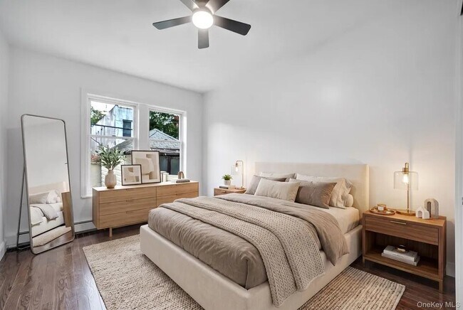 Foto del edificio - 251 E 46th St