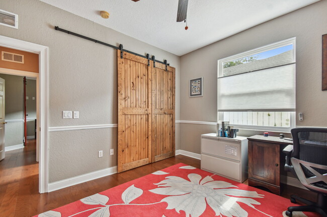 Building Photo - 2460 Rajel Ave