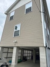 Building Photo - 60 5th St
