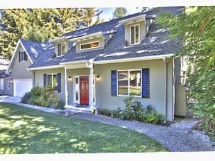 Building Photo - 220 W Hilton Dr