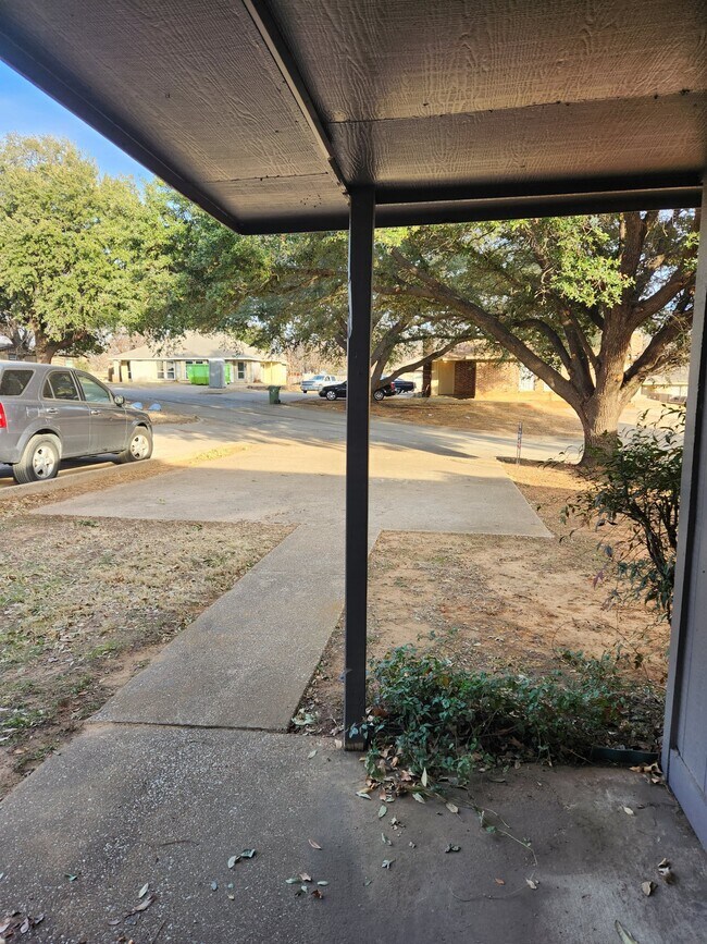 Building Photo - 2508 Windy Pine Ln