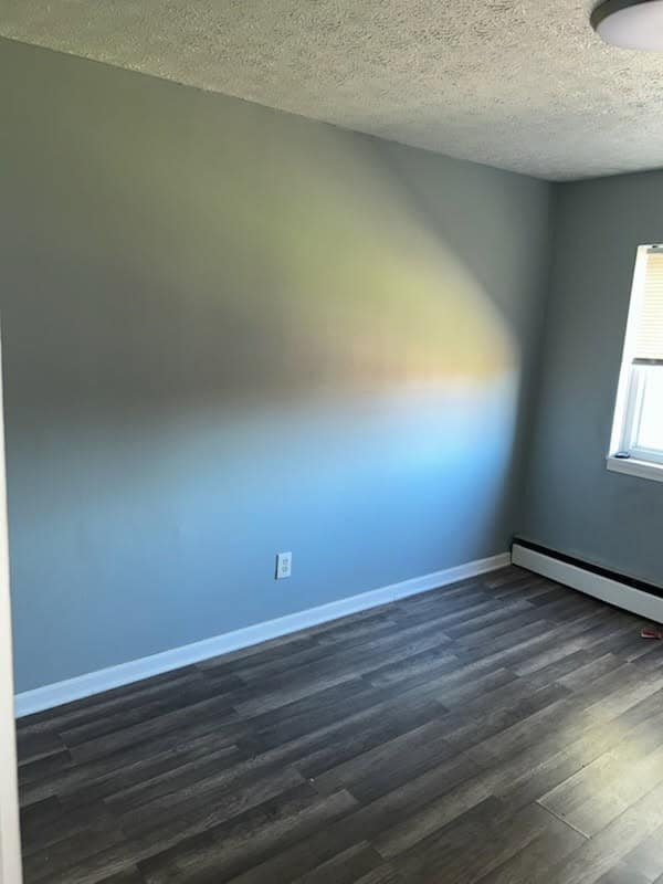 Building Photo - 7919 Lake Ave