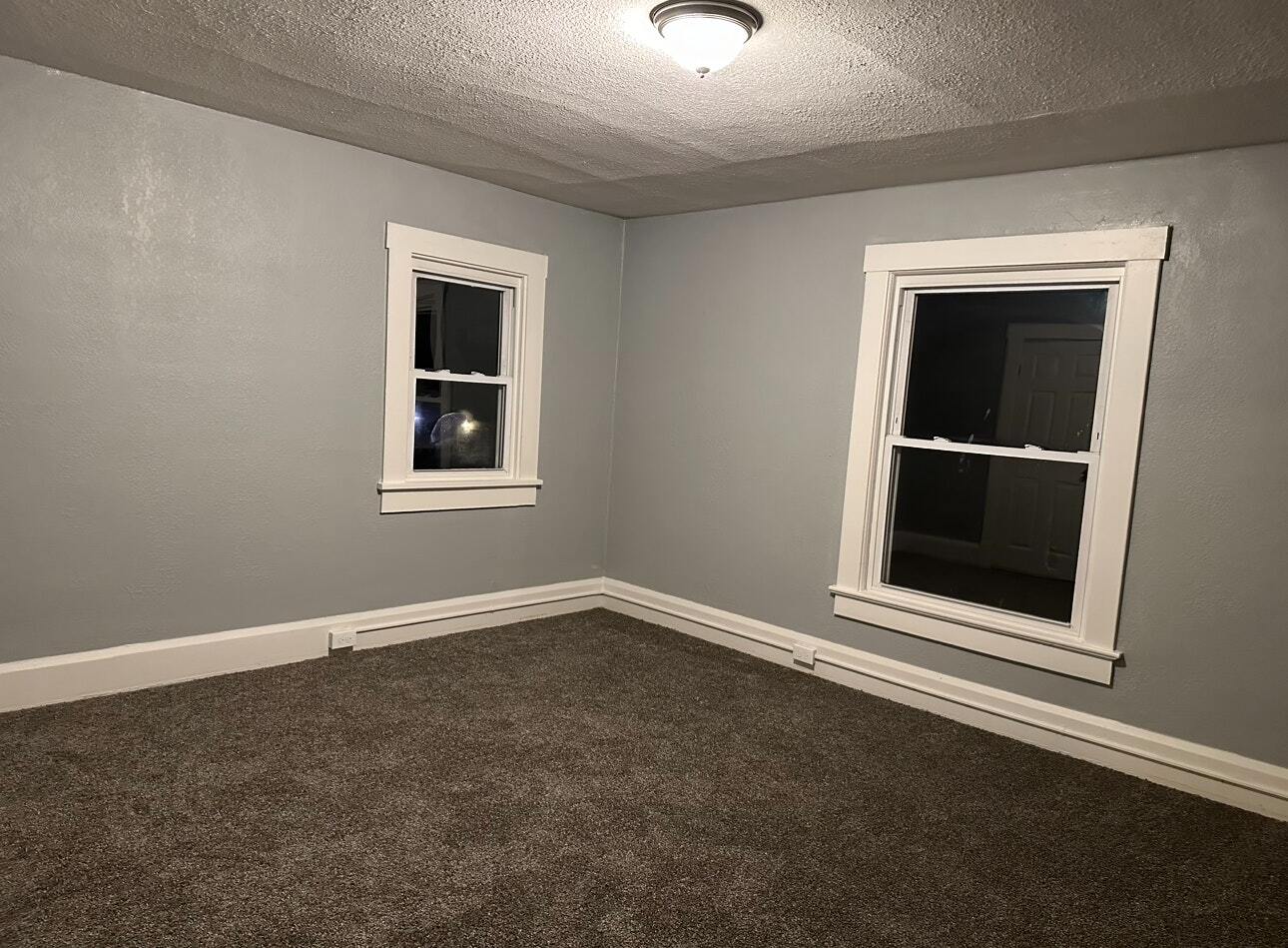 158 Oak Park Dr Akron, OH 44302 – photo 2