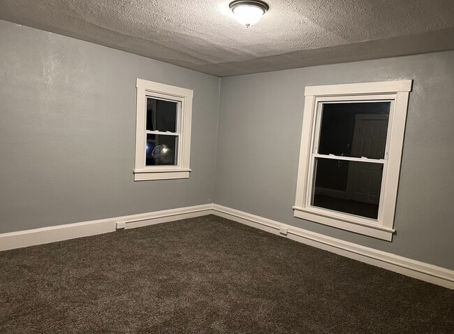 Foto del edificio - 158 Oak Park Dr