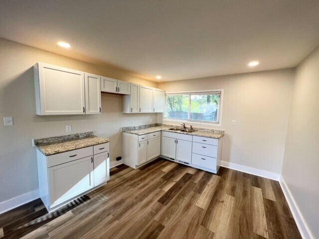 Foto del edificio - 3621 N BRENTWOOD AVENUE