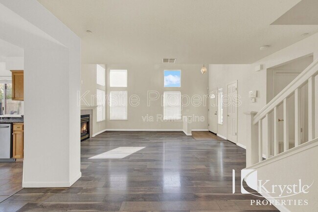 Foto del edificio - 322 Clearpointe Dr