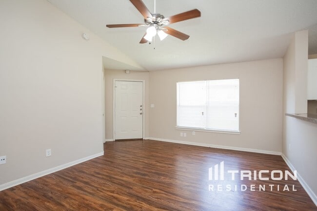 Foto del edificio - 3214 Kelling St