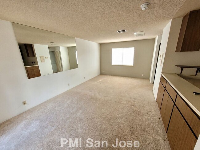 Foto del edificio - Studio Apartment