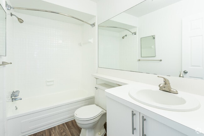 Interior Photo - Apple Ridge Apartments - Livonia, MI