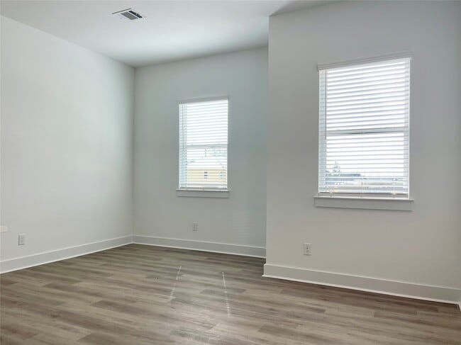 Foto del edificio - 22214 Dutch Oven Dr