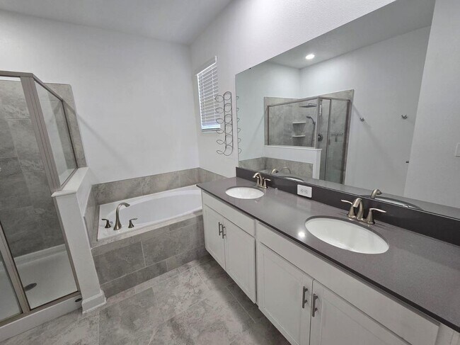 Foto del edificio - 3071 Camden Wy