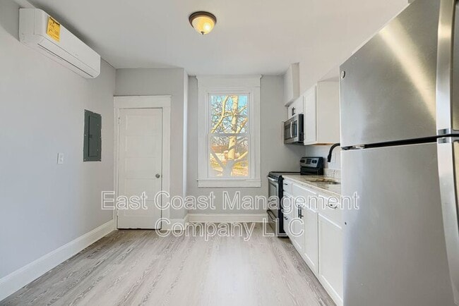 Building Photo - 2878 Harford Rd