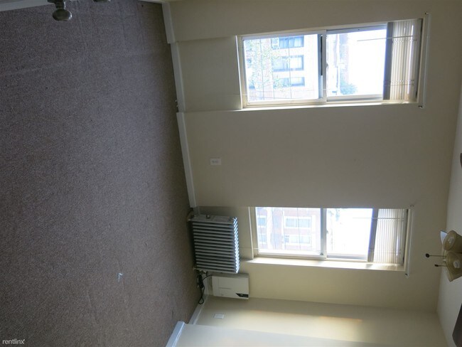 Building Photo - 6060 Catalpa Ave