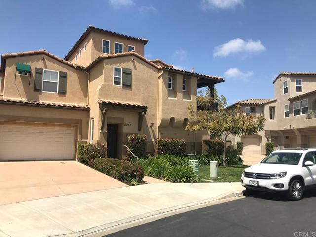 Building Photo - 6430 Terraza Portico