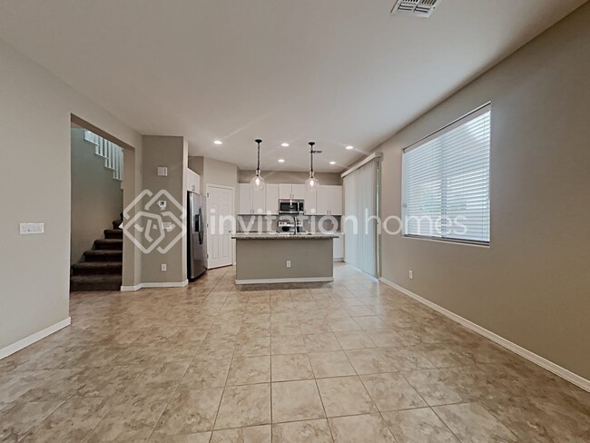 Building Photo - 9763 E Palladium Dr