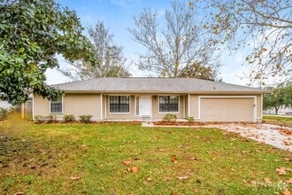 Building Photo - 1056 Rene Ct