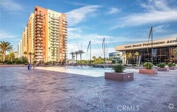 Building Photo - 388 E Ocean Blvd