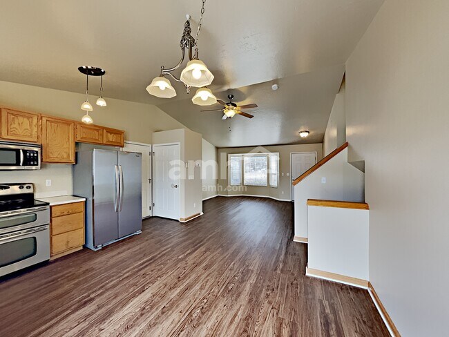 Foto del edificio - 342 N 75 W