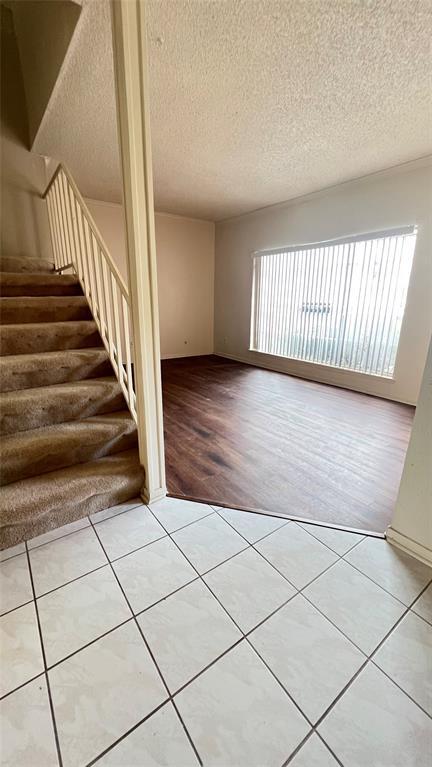 Foto del edificio - 7700 Creekbend Dr