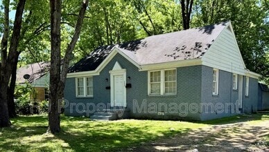 Building Photo - 3437 Farmville Rd
