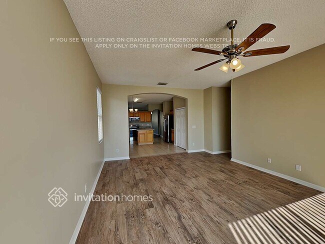Foto del edificio - 4864 Adair Oak Dr