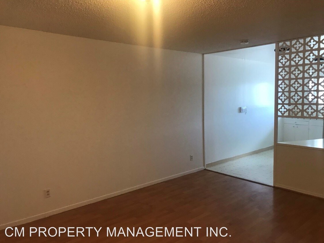 Foto principal - 2339 Monroe St