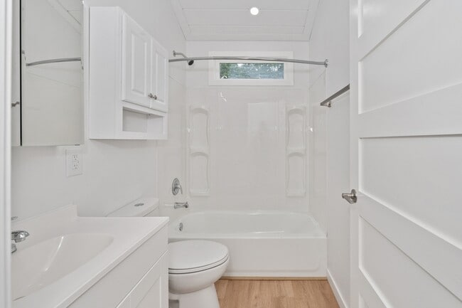 Building Photo - 720 Pritchett Ln