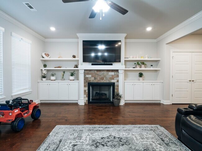 Foto del edificio - 940 W Ashmore Landing Loop