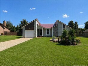 Building Photo - 1228 Bromley Dr