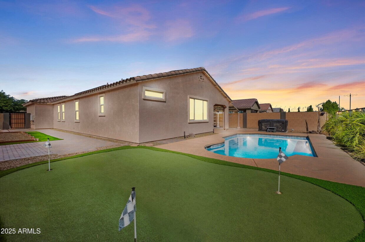 Foto principal - 21075 E Estrella Rd