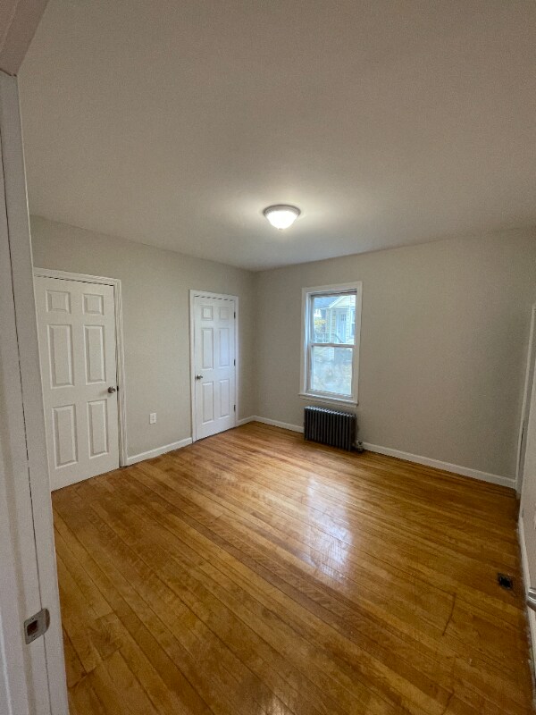 4 Courtland St Unit 1, Worcester, MA 01602 Room for Rent in Worcester