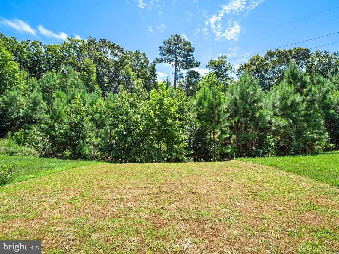 44249 Beaver Creek Dr, California, MD 20619 Townhome Rentals in