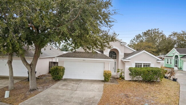 Building Photo - 1911 Colonial Woods Blvd