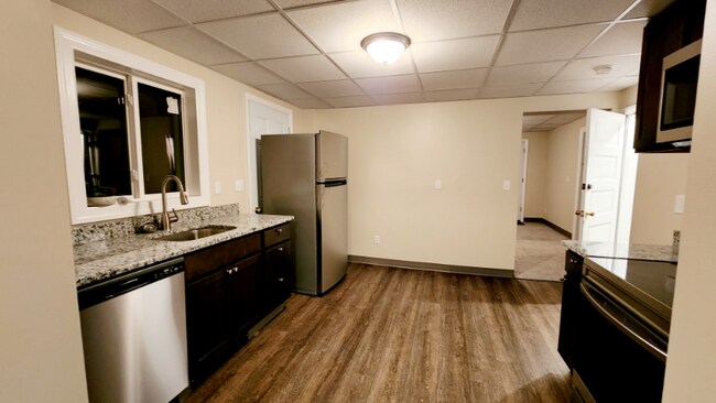 Foto del edificio - 1210 Swetland St