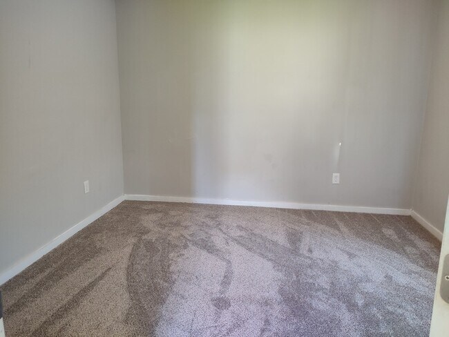 Foto del edificio - 418 Lincoln St SW