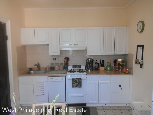 Building Photo - 304 N 37th St