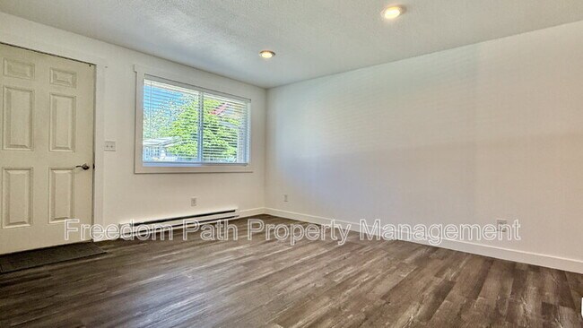 Building Photo - 3102 N 19th St