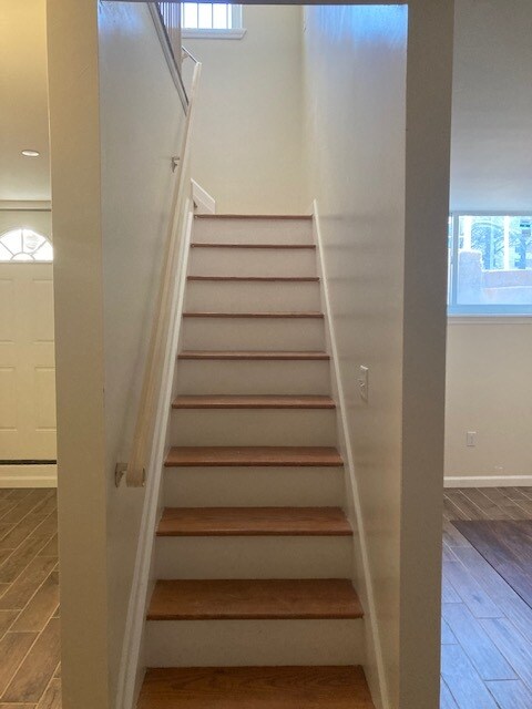 Foto principal - 101-9 Radcliff Ave