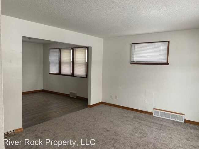 Building Photo - 3 br, 1 bath House - 1617 3rd Avenue South