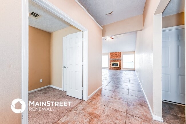 Foto del edificio - 6110 Sasaki Way