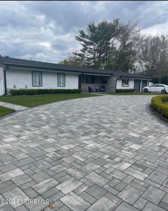 512 Deal Rd