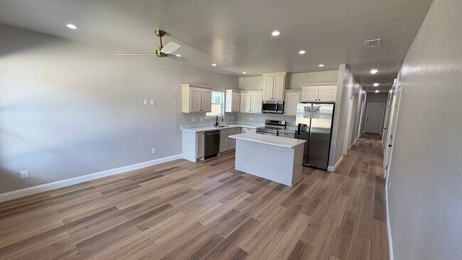 Foto del edificio - 3205 Bourland St