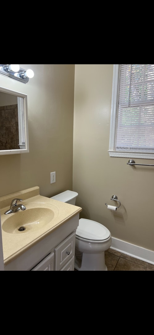 Building Photo - PRE LEASING AVAILABLE