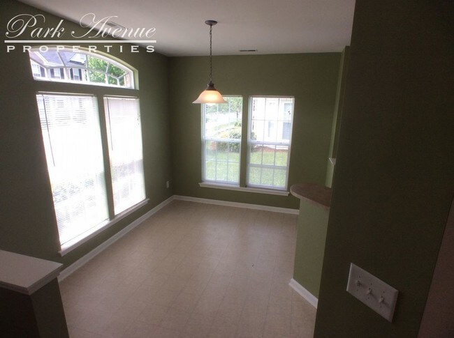 Foto del edificio - 4225 Coulter Crossing--Pending Lease