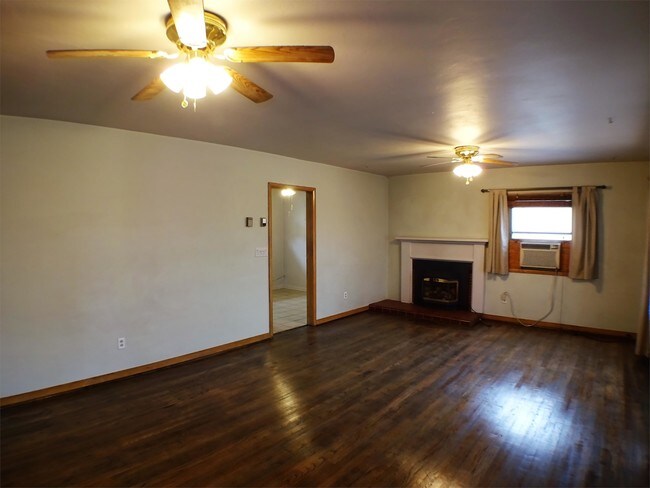 Building Photo - 173 Connors Ave