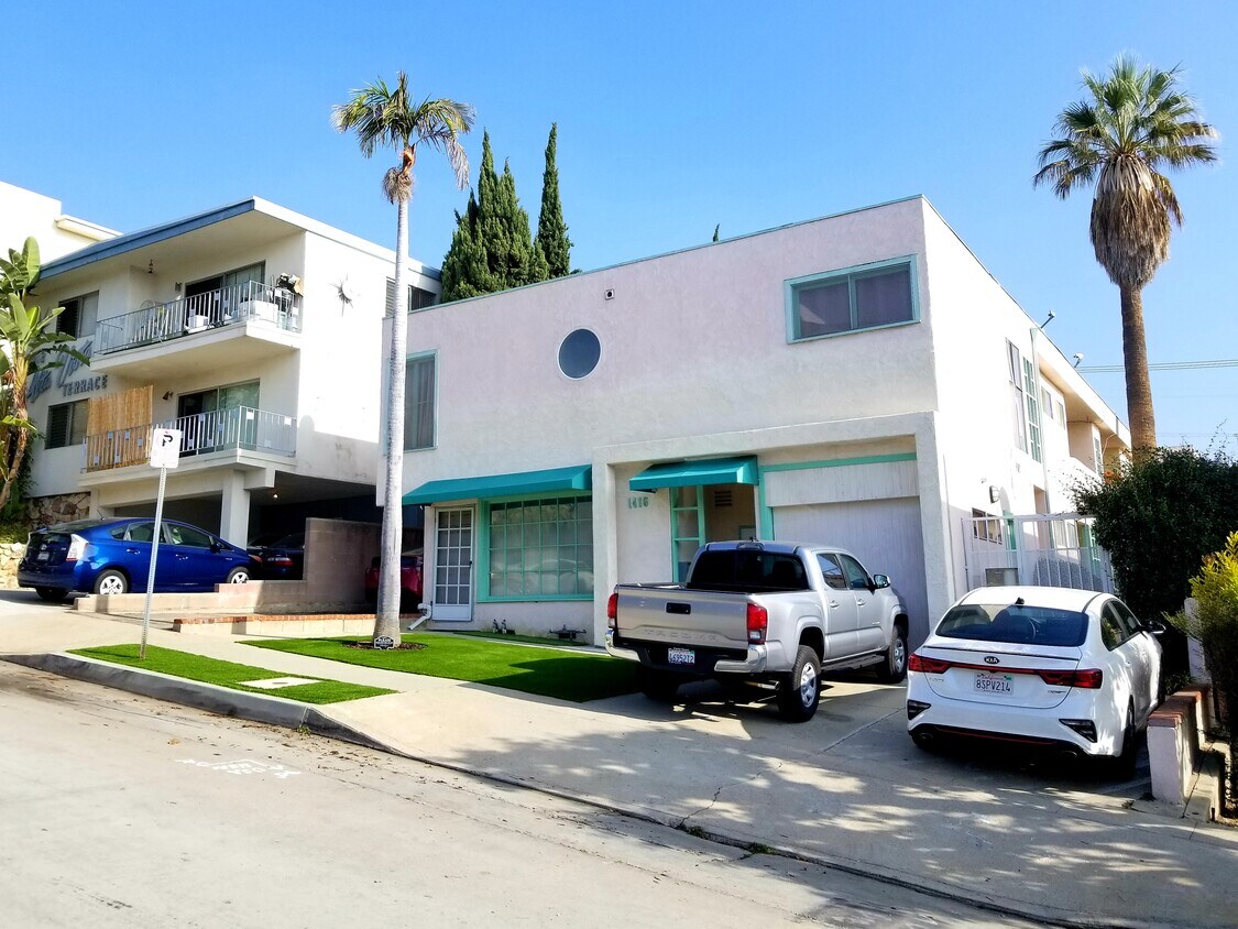 Foto principal - 1416 Barry Ave