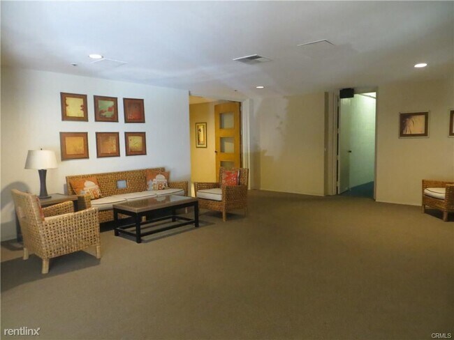 Foto del edificio - 2 br, 2 bath Condo - 4200 Via Arbolada Uni...