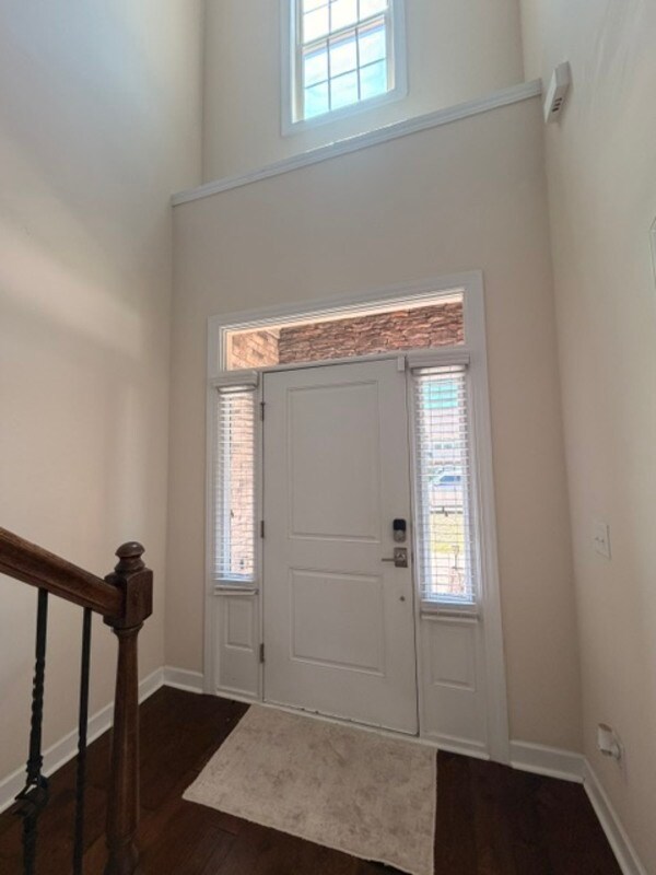Foto del edificio - 434 Rocky Bark Ln